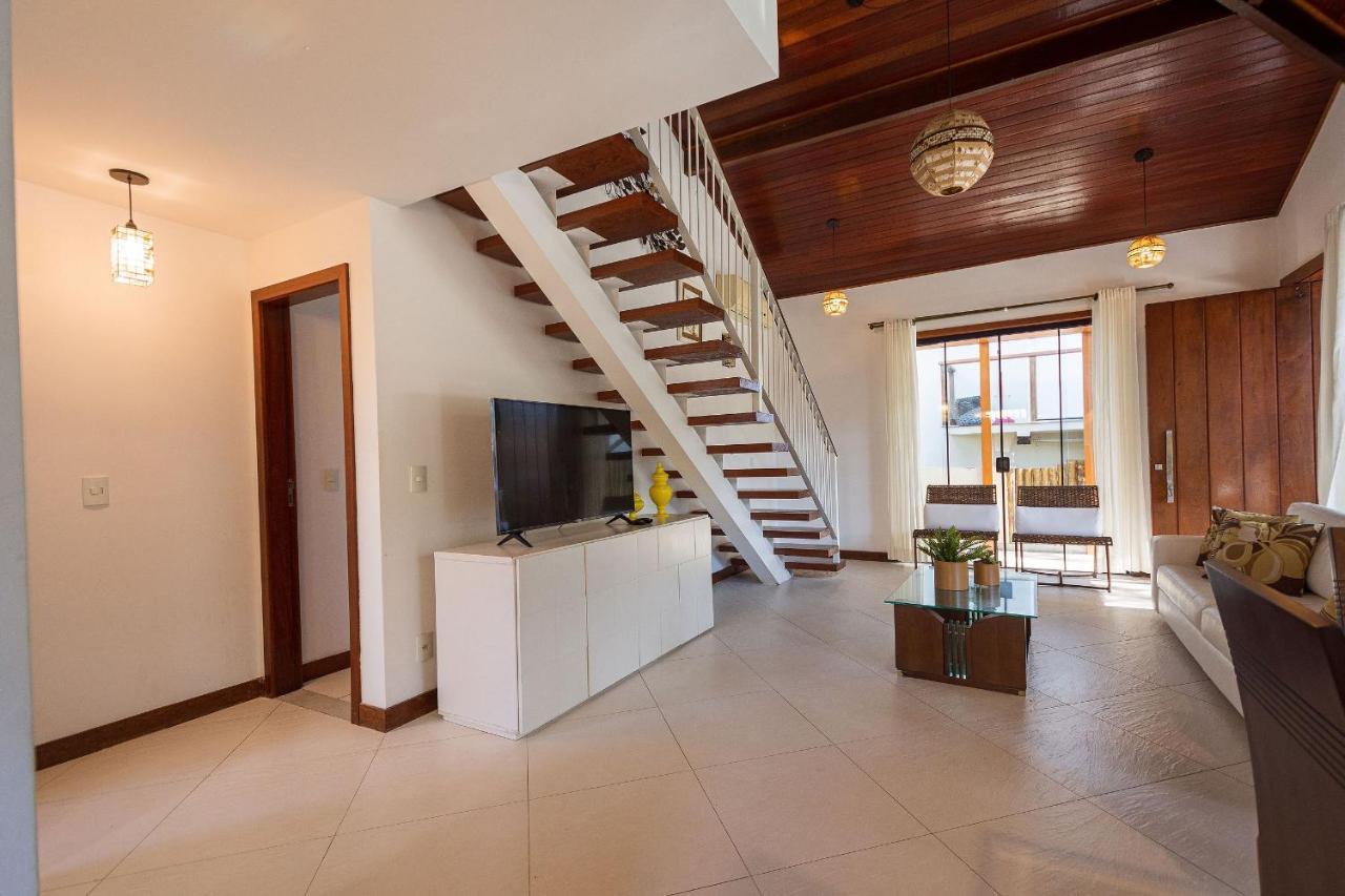 Casa espetacular entre Geribá e Ferradurinha - WIFI 200MB - Piscina do codomínio - 700 m da praia - Garagem - 4 Suites - Área gourmet privativa - Cozinha equipada - Área kids - Portaria 24h - Ar condicionado Búzios Exterior foto