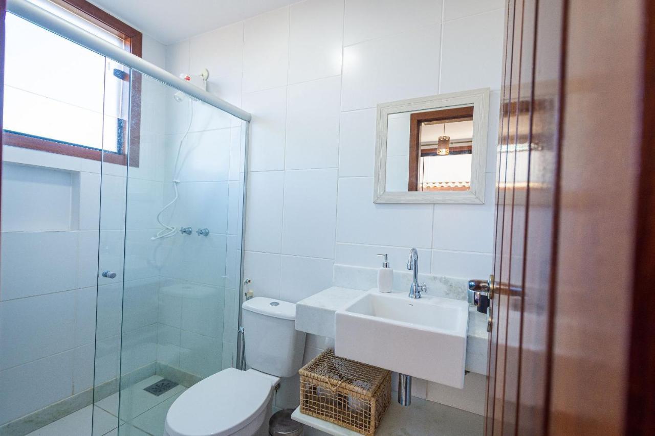 Casa espetacular entre Geribá e Ferradurinha - WIFI 200MB - Piscina do codomínio - 700 m da praia - Garagem - 4 Suites - Área gourmet privativa - Cozinha equipada - Área kids - Portaria 24h - Ar condicionado Búzios Exterior foto