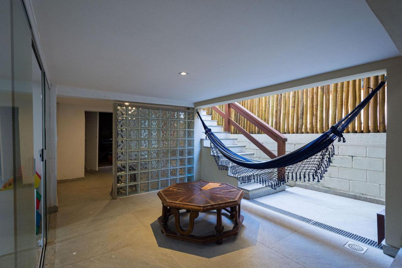 Casa espetacular entre Geribá e Ferradurinha - WIFI 200MB - Piscina do codomínio - 700 m da praia - Garagem - 4 Suites - Área gourmet privativa - Cozinha equipada - Área kids - Portaria 24h - Ar condicionado Búzios Exterior foto